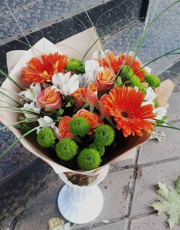 Букет цветов из: Герберы, Хризантемы, Альстромерии и Розы в Вербилках