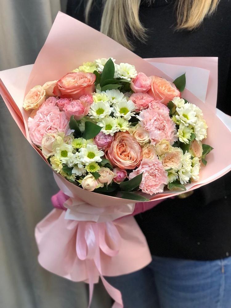 Букет цветов из: Гвоздики, Розы и Хризантемы в Вербилках