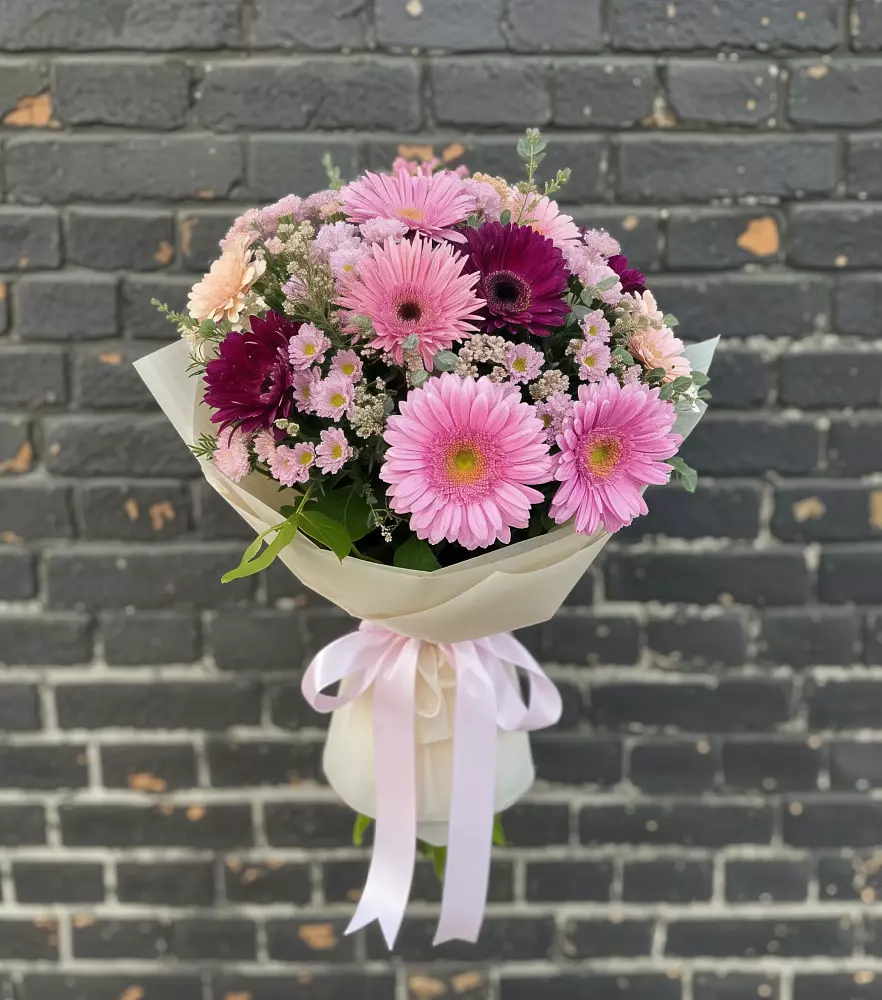 Букет цветов из: Герберы и Хризантемы в Вербилках