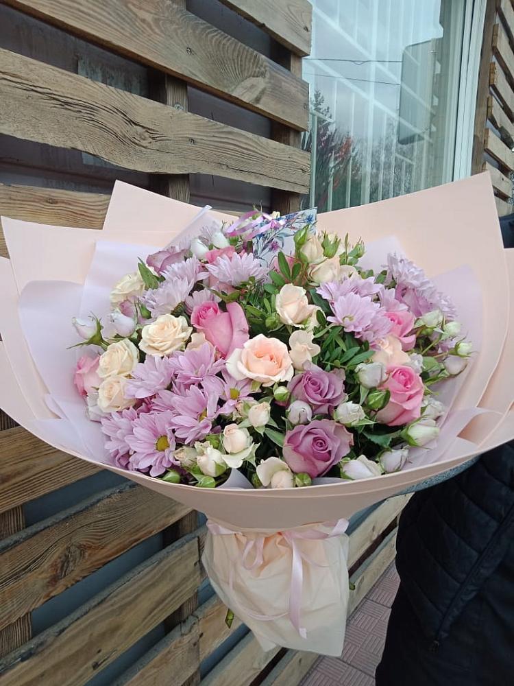 Букет цветов из: Розы и Хризантемы в Вербилках