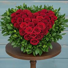 Цветочная композиция из Розы в виде сердца в Вербилках