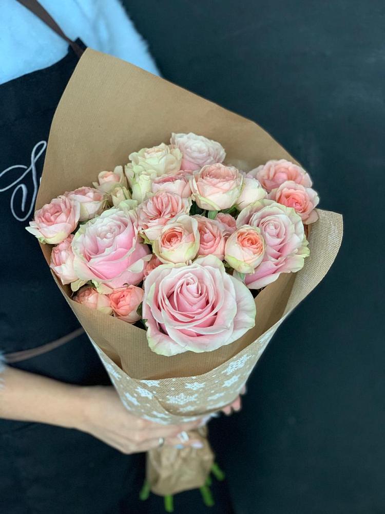 Букет цветов из: Хризантемы и Розы в Вербилках