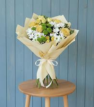 Букет цветов из:  Хризантемы и Розы в Вербилках