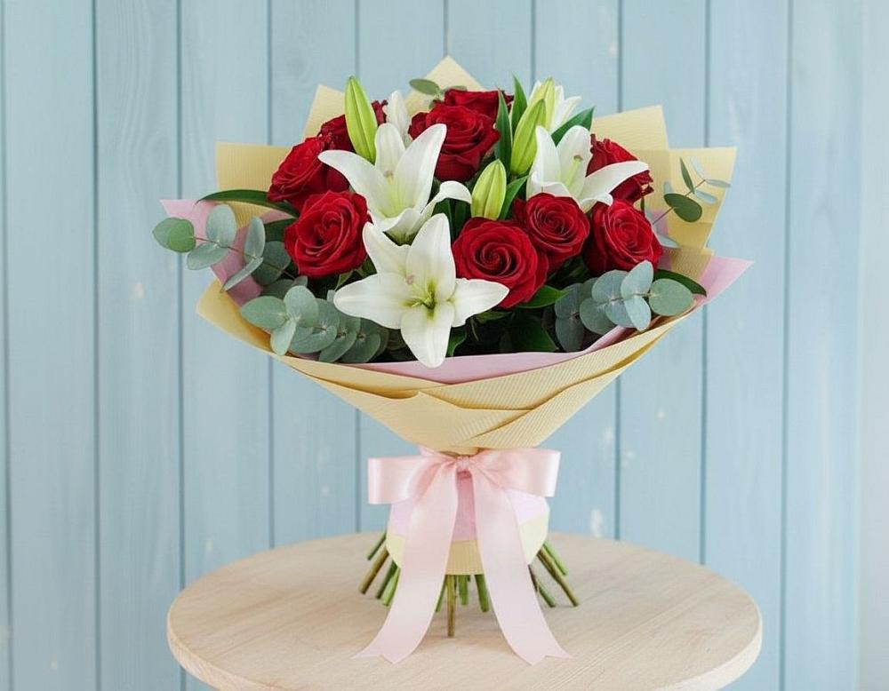 Букет цветов из: Лилии и Розы в Вербилках